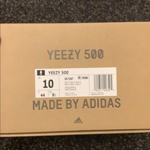 Yeezy 500